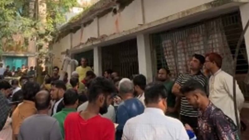 নরসিংদীতে ভূমিকম্পে নিহত ৫, আহত দেড় শতাধিক