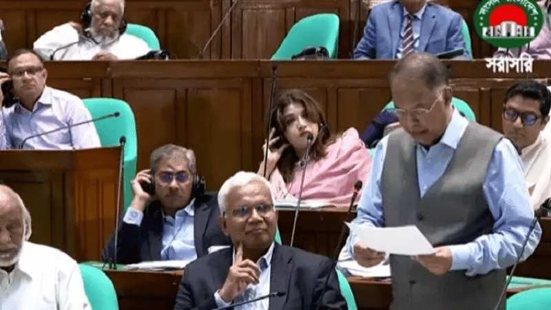 দেশে জ্বালানির কোনো ঘাটতি নেই: জ্বালানি মন্ত্রী