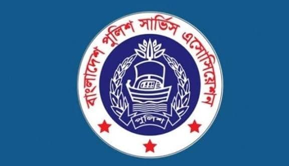 পুলিশে পোশাক পরিবর্তনের সিদ্ধান্ত পুনর্বিবেচনার আহ্বান