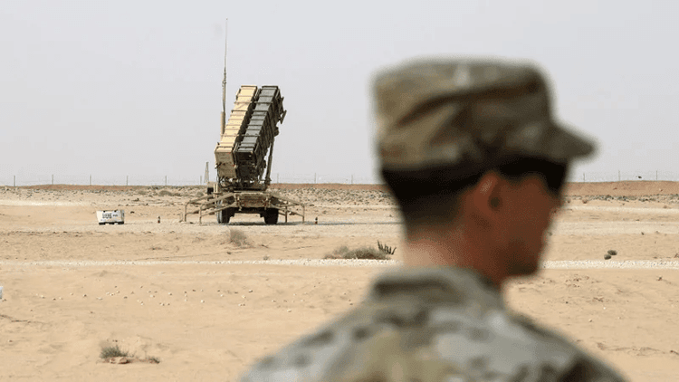 সৌদি আরবে মার্কিন ঘাঁটিতে ইরানের হামলা, আহত ১২ সেনা