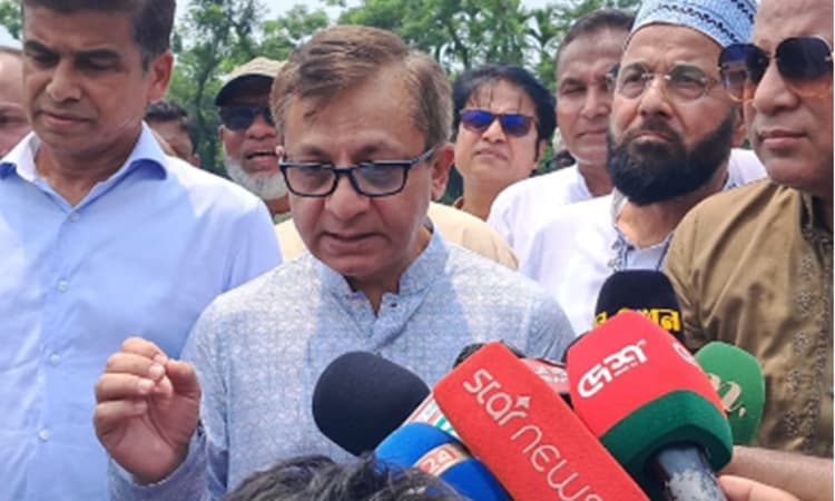 বিদ্যুৎ উৎপাদন সচল রাখতে জ্বালানির মজুদ বাড়ানোর উদ্যোগ: বাণিজ্যমন্ত্রী