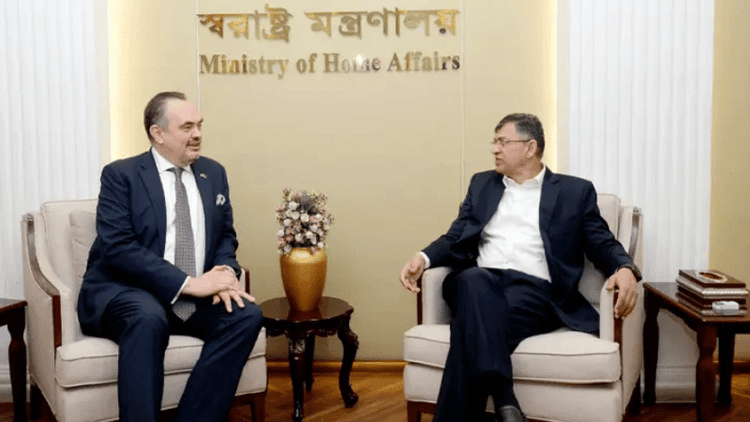 মার্কিন দূতাবাসসহ ডিপ্লোমেটিক এরিয়ার নিরাপত্তা জোরদার করা হয়েছে: স্বরাষ্ট্রমন্ত্রী