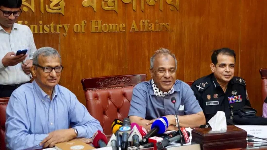 মামলা থাকায় নুসরাত ফারিয়াকে গ্রেপ্তার: স্বরাষ্ট্র উপদেষ্টা