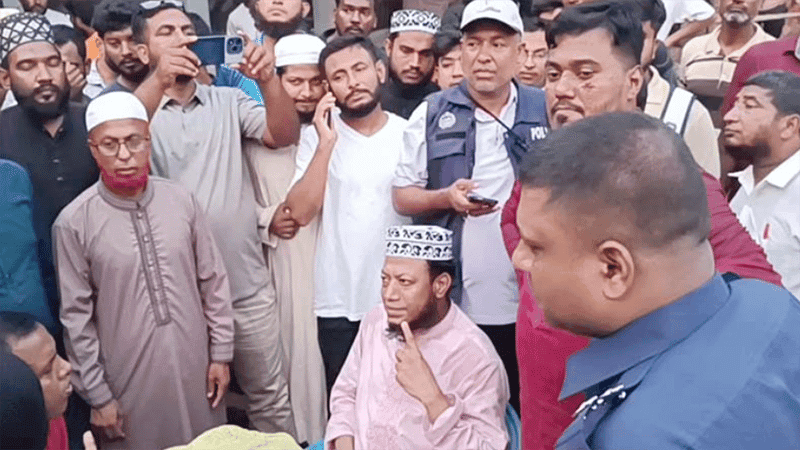 কুষ্টিয়ায় আমির হামজার পরিবারের ওপর হামলা, শ্যালকসহ আহত ২