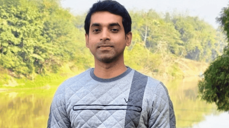 রাতে নিখোঁজ কাস্টমস কর্মকর্তা, সকালে মিলল রক্তাক্ত মরদেহ