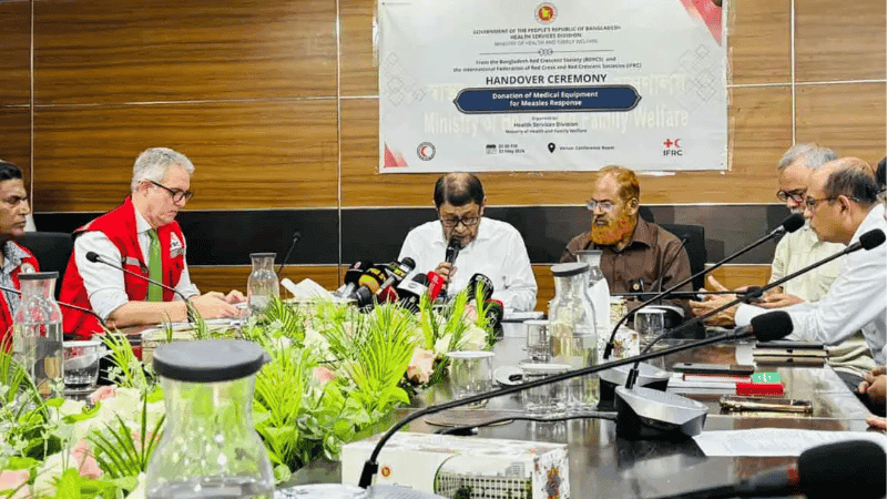 হামের রোগীদের দায়িত্বে থাকা ডাক্তার-নার্সদের ঈদের ছুটি বাতিল