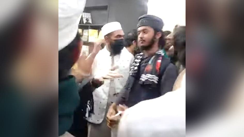 বইমেলায় উত্তেজনা ও হট্টগোল তদন্তে কমিটি গঠন