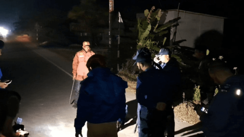 গোপালগঞ্জে ৭ ভোটকেন্দ্রের সামনে ককটেল বিস্ফোরণ