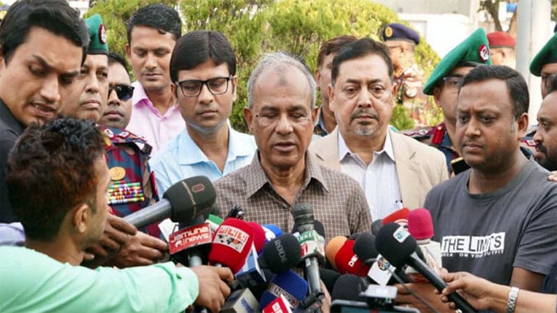 কোনো ধরনের গাফিলতি পেলে কাউকে ছাড় দেয়া হবে না: স্বরাষ্ট্র উপদেষ্টা