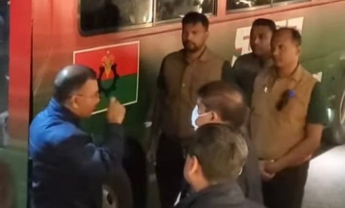 রংপুরে জনসভা শেষে বগুড়ায় ফিরলেন তারেক রহমান