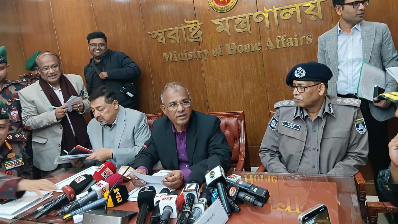 আগামী ১০ দিনের মধ্যে হাদি হত্যা মামলার তদন্ত প্রতিবেদন: স্বরাষ্ট্র উপদেষ্টা