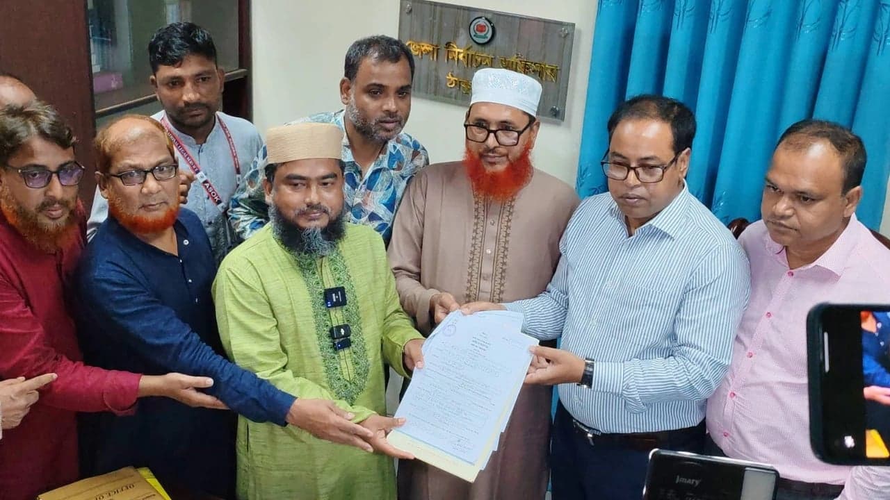 ঠাকুরগাঁও-১ আসনে উপনির্বাচনে মনোনয়ন জমা দিলেন জামায়াত প্রার্থী