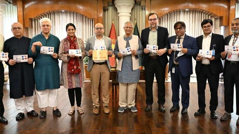‘জুলাই গণঅভ্যুত্থান দিবস’ উপলক্ষে স্মারক ডাকটিকিট উন্মোচন
