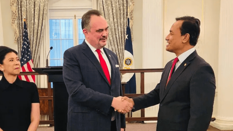 সন্ধ্যায় ঢাকায় আসছেন নবনিযুক্ত মার্কিন রাষ্ট্রদূত ব্রেন্ট ক্রিস্টেনসেন