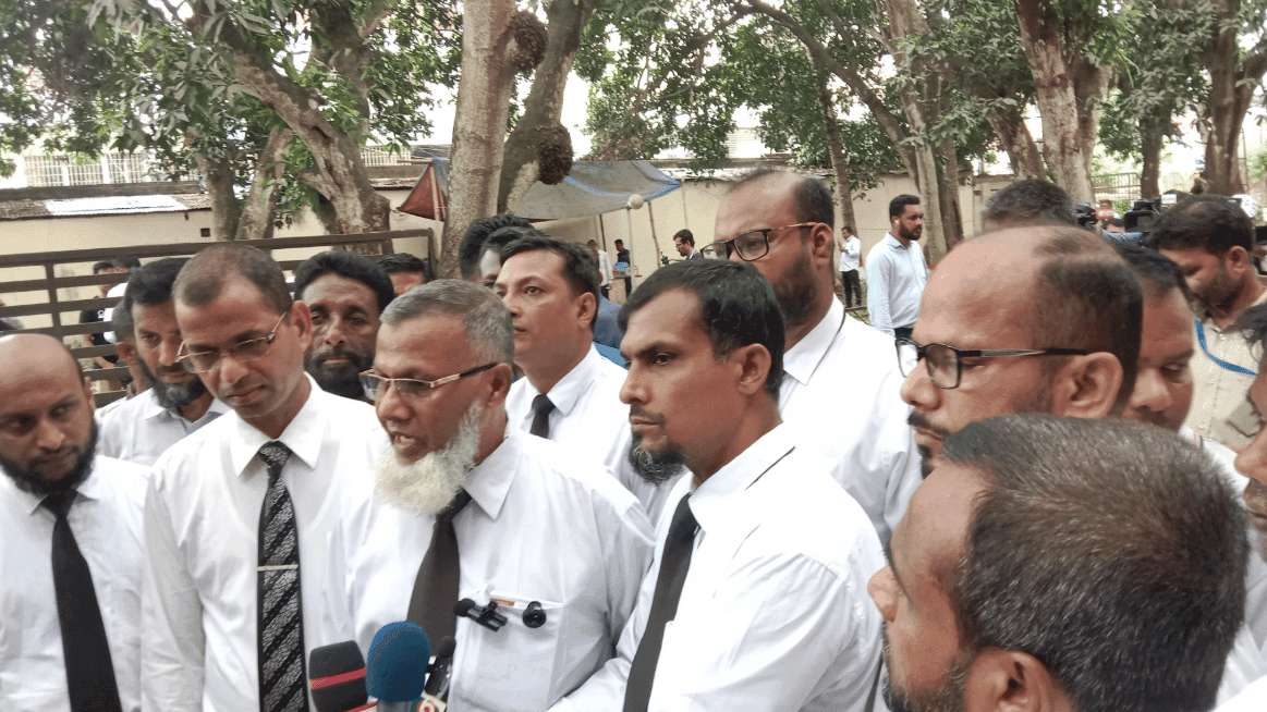 তিন আসামিকে খালাসের রায়ে অসন্তুষ্ট আছিয়ার মা