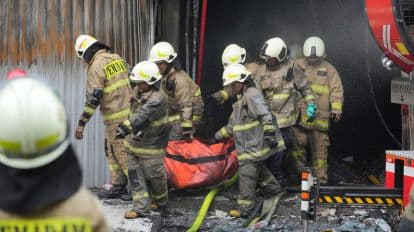 ইন্দোনেশিয়ায় সাততলা ভবনে ভয়াবহ অগ্নিকাণ্ডে নিহত ২০