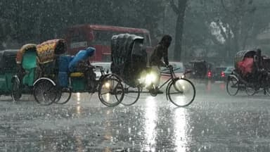 আগামী পাঁচ দিন বৃষ্টির আভাস, শনিবার-রোববার বাড়তে পারে বর্ষণ