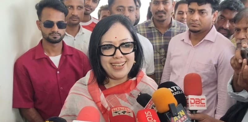 হাসিনার বক্তব্য প্রচারে নিষেধাজ্ঞা দিলেও মানুষ শুনবে: রুমিন ফারহানা