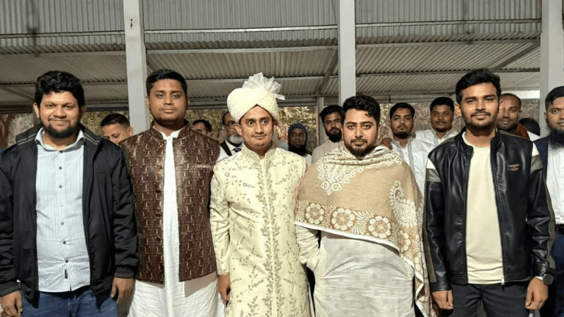 বিয়ে করলেন সারজিস আলম