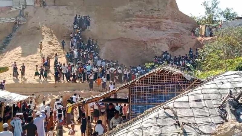 উখিয়া রোহিঙ্গা ক্যাম্পে পাহাড় ধসে শিশু নিহত