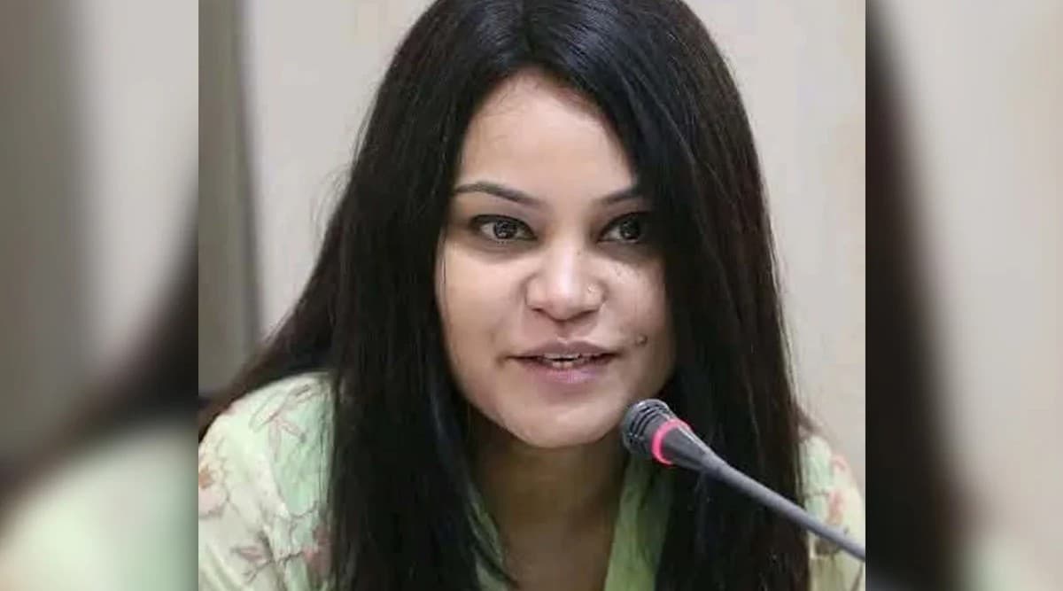 প্রধান তথ্য কমিশনার হলেন জাবি অধ্যাপক নাহরিন ইসলাম খান