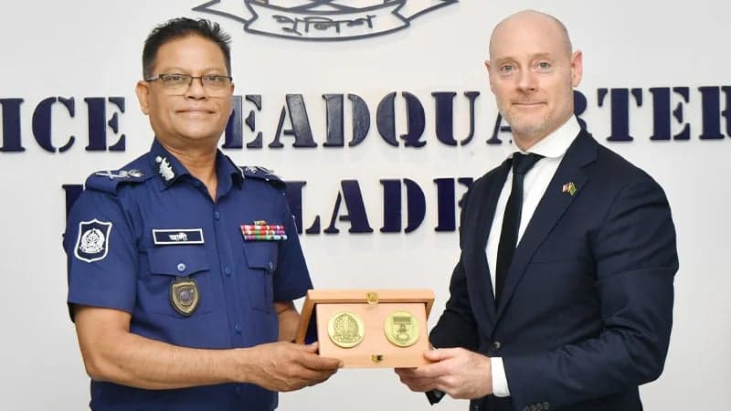 আইজিপির সঙ্গে এফবিআই প্রতিনিধিদলের বৈঠক