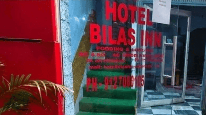 আসামের হোটেলে এলোপাতাড়ি গুলি, নিহত ৫