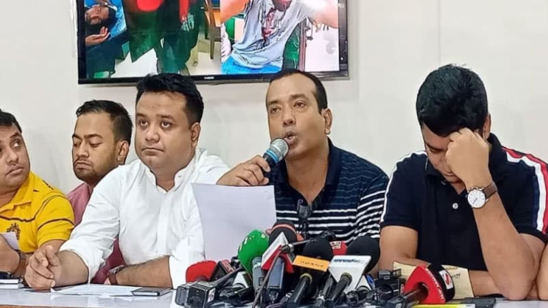 কোটা আন্দোলনকারী শিক্ষার্থীদের পাশে থাকার ঘোষণা ছাত্রদলের