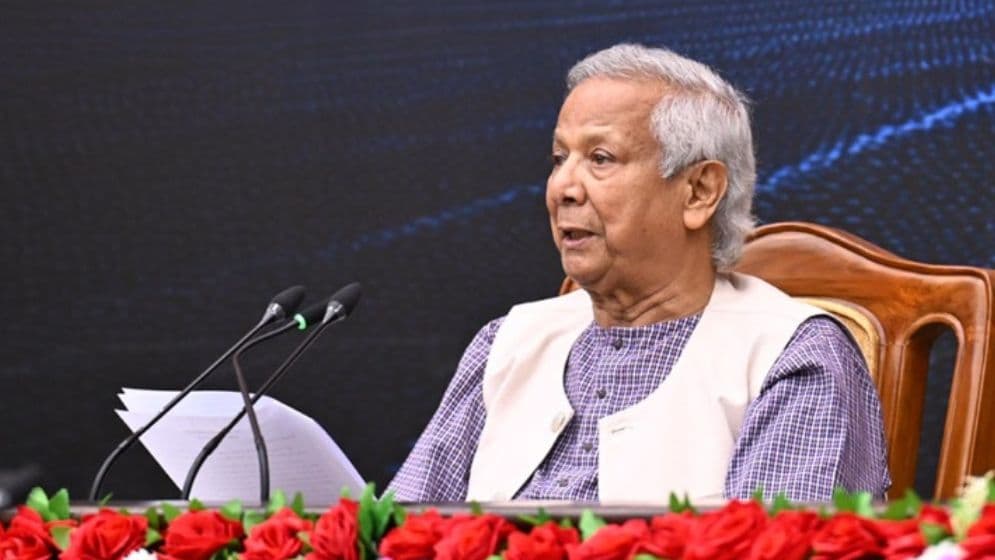 বিএনপি-জামায়াত-এনসিপির সঙ্গে রোববার বৈঠকে বসবেন প্রধান উপদেষ্টা