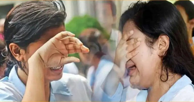 এবার এইচএসসিতে প্রায় অর্ধেক পরীক্ষার্থীই ফেল