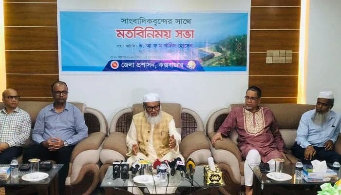 আসিফ নজরুল ও সেনাপ্রধানের বক্তব্য সরকারের বক্তব্য নয়: ধর্ম উপদেষ্টা