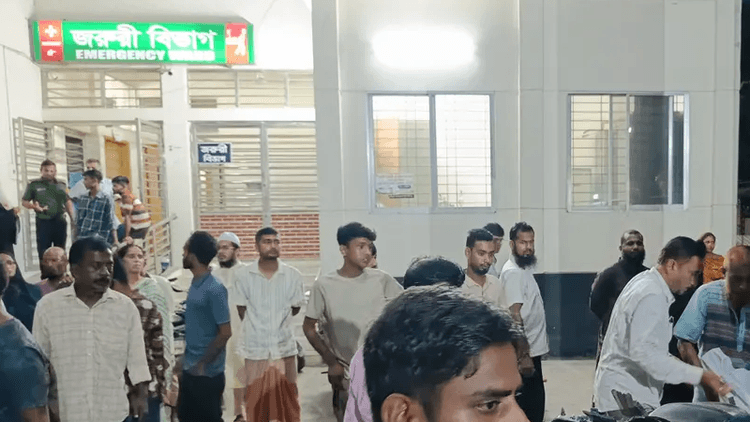 ফরিদপুরে বাসচাপায় মোটরসাইকেলের ২ আরোহী নিহত