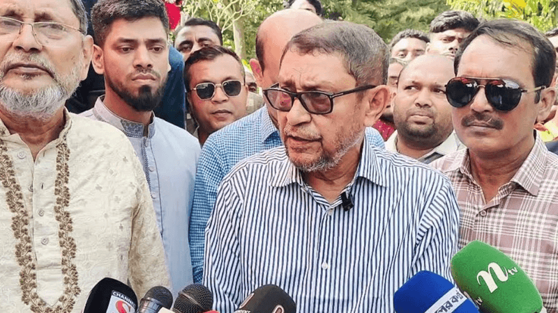 মানুষকে ডাক্তারের পেছনে ঘুরতে হবে না, ডাক্তার মানুষের পেছনে ঘুরবে: স্বাস্থ্যমন্ত্রী