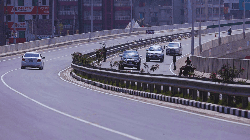 ঢাকা-মাওয়া এক্সপ্রেসওয়ে থেকে নারীর মরদেহ উদ্ধার