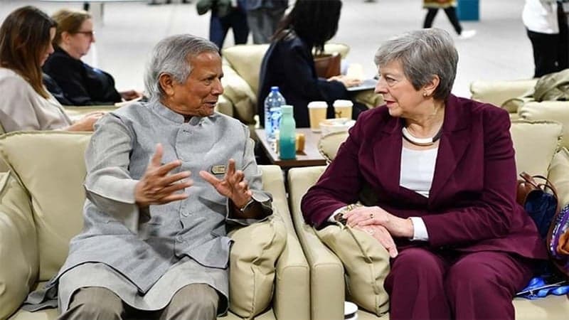বিদেশি বিনিয়োগ আকৃষ্ট করতে শ্রম খাত সংস্কারের অঙ্গীকার প্রধান উপদেষ্টার