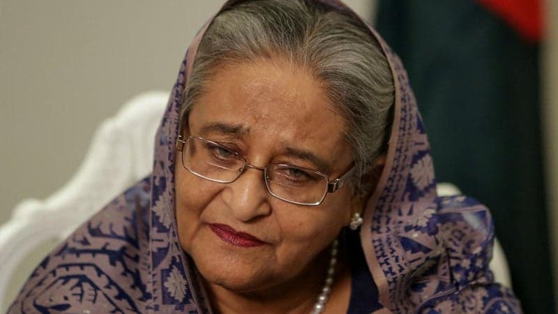 বিতর্কের মুখে শেখ হাসিনার রাষ্ট্রনিযুক্ত আইনজীবীকে অপসারণ করল ট্রাইব্যুনাল