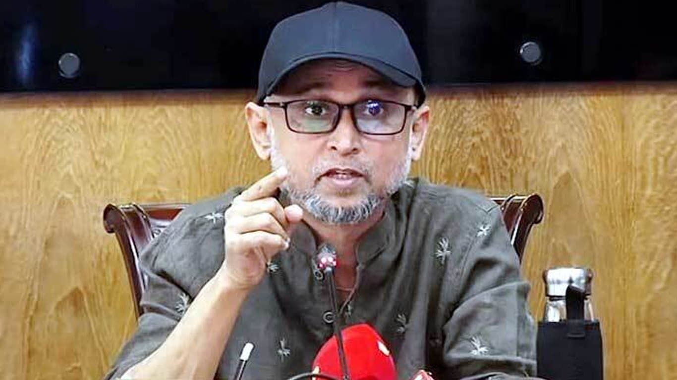 কক্সবাজারে অসুস্থ উপদেষ্টা ফারুকী, এয়ার অ্যাম্বুলেন্সে ঢাকায়