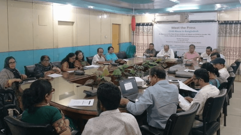 বাংলাদেশে ছয় মাসে নির্যাতনে প্রায় ২ হাজার শিশু নিহত: জরিপ
