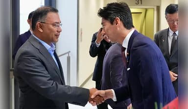 চার দিনের রাষ্ট্রীয় সফরে জাপান পৌঁছেছেন প্রধানমন্ত্রী