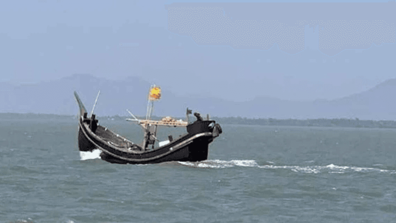 টেকনাফে নৌকাসহ ৫ জেলেকে অপহরণ করলো আরাকান আর্মি