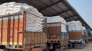 বেনাপোল বন্দর দিয়ে ২১০০ টন চাল আমদানি