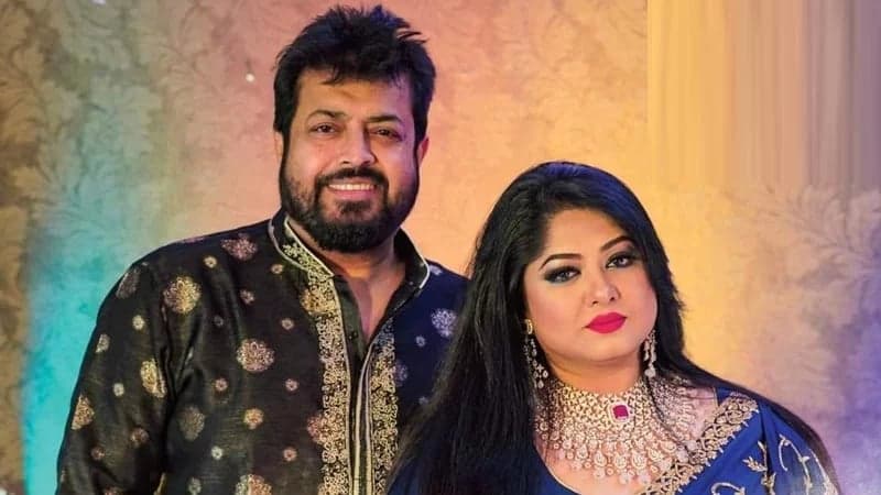 দাম্পত্যের ৩১ বছর, মৌসুমীকে হৃদয়ছোঁয়া বার্তা দিলেন ওমর সানী