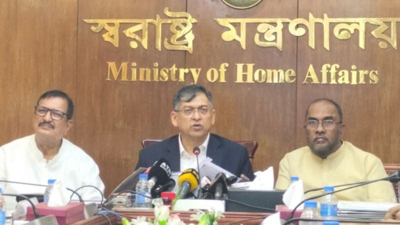 মাঠ পর্যায় থেকে পর্যায়ক্রমে সেনাবাহিনী সরিয়ে নেওয়া হবে: স্বরাষ্ট্রমন্ত্রী