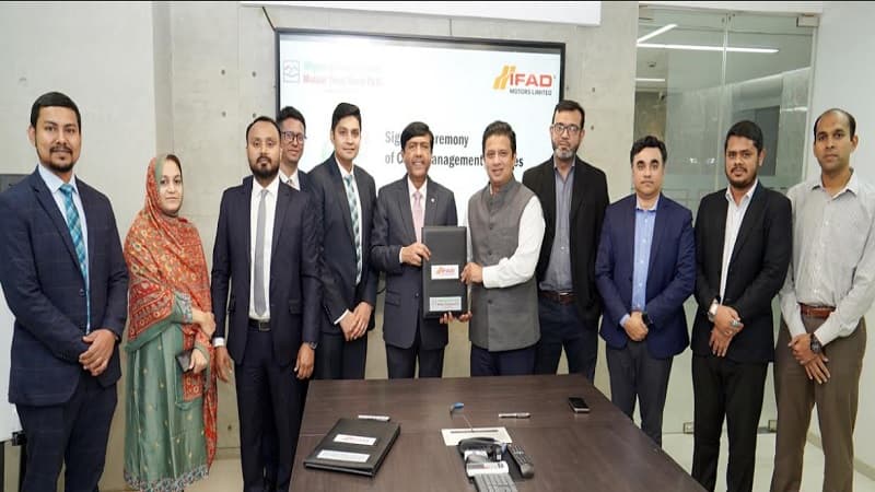 ইফাদ মোটরসকে ক্যাশ ম্যানেজমেন্ট সেবা দেবে মিউচুয়াল ট্রাস্ট ব্যাংক