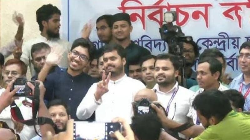 চাকসুতে ভিপি-জিএসসহ ২৪টি পদে ছাত্রশিবিরের জয় 