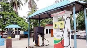 জ্বালানি তেলের ডিলারদের কমিশন বাড়ল