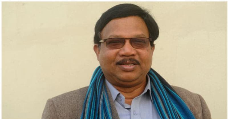 শিল্পকলার সাবেক ডিজি লিয়াকত আলী লাকীর দেশত্যাগে নিষেধাজ্ঞা