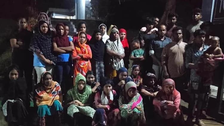 নেত্রকোনার দুর্গাপুর সীমান্ত দিয়ে ৩২ জনকে পুশইন করেছে বিএসএফ
