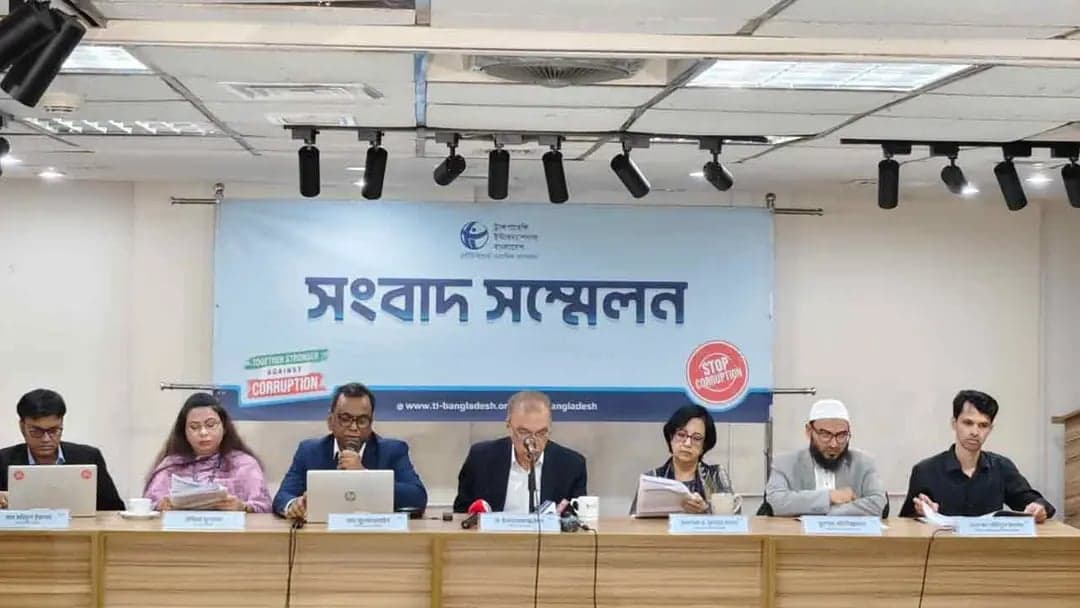মেয়াদ শেষের আগেই ১৯ ভিসিকে অব্যাহতি দেওয়া হয়েছে: টিআইবি