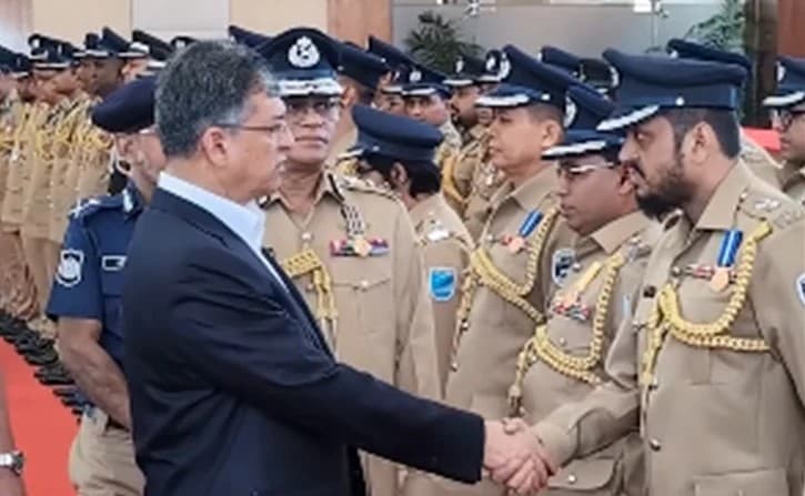 সাহসিকতা ও সেবায় অবদানের জন্য ৯২ জন পেলেন পুলিশ পদক